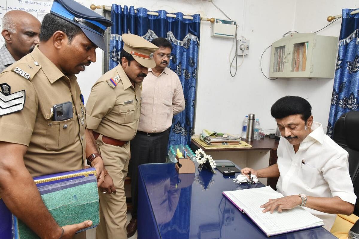 இந்தியாவிலேயே தமிழ்நாடுதான் சட்டம்- ஒழுங்கில் முதல் இடத்தில் உள்ளது - முரசொலி பெருமிதம் !