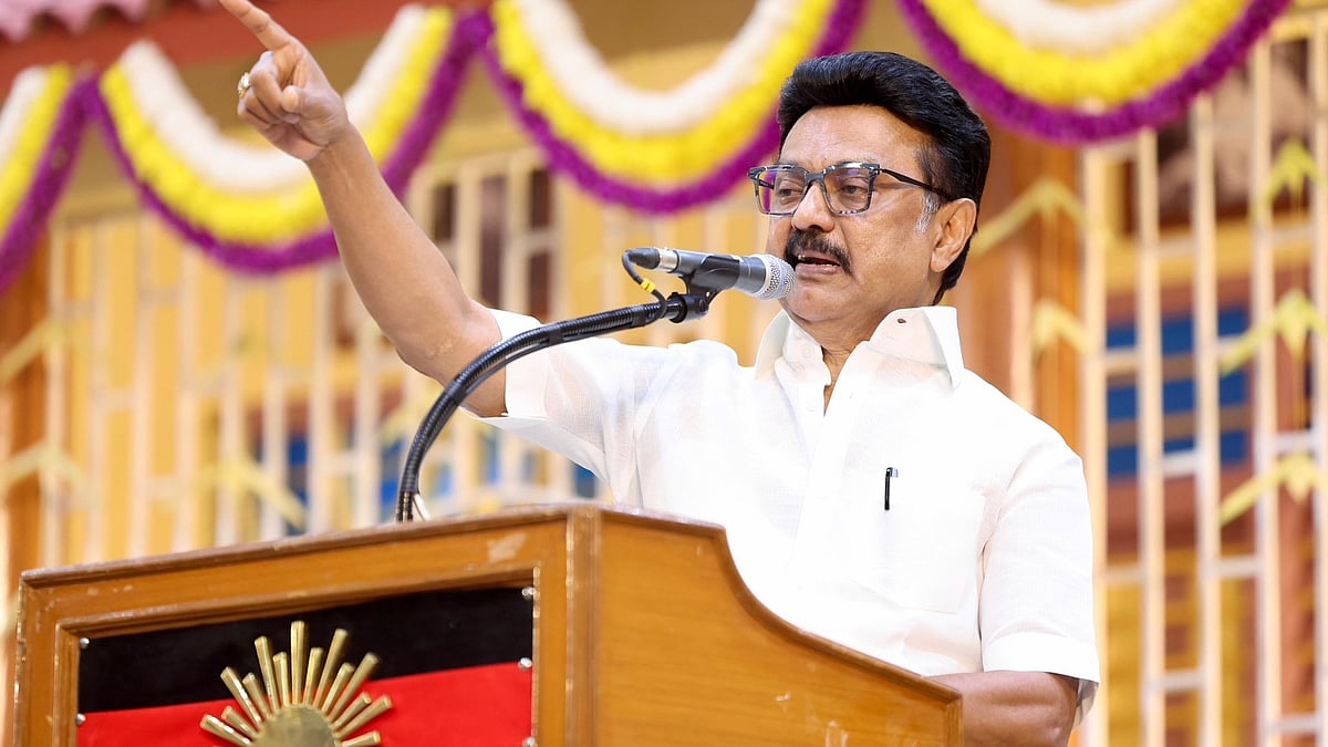 “நாடு போற்றும் நான்காண்டு - தொடரட்டும் பல்லாண்டு!” : கழக மாவட்டச் செயலாளர்கள் கூட்டத்தின் தீர்மானங்கள்!