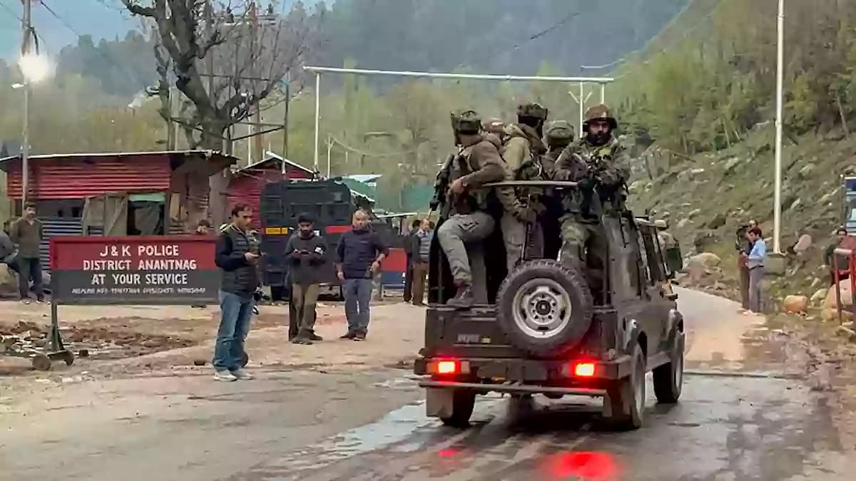 ”பிரதமர் மோடி நிம்மதியாக எப்படித் தூங்குகிறார்? - அதானிக்காக விழித்திருக்கிறாரா?” : முரசொலி சரமாரி கேள்வி