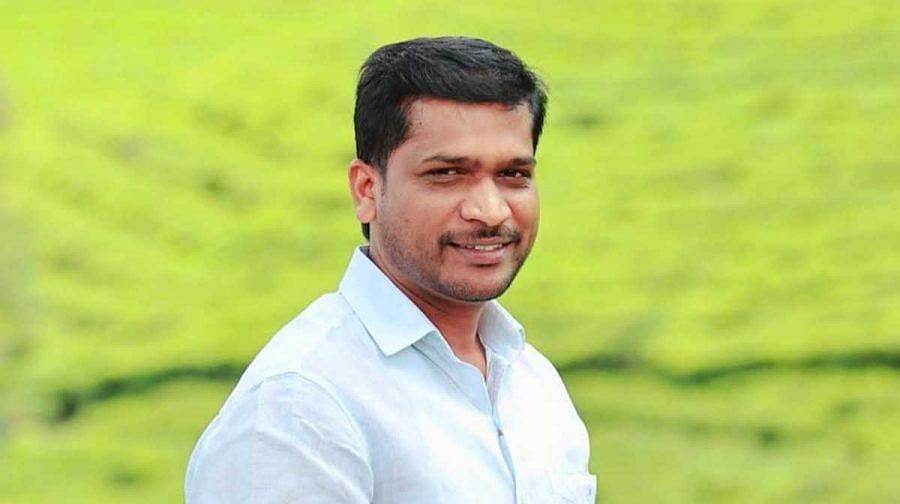 கேரளா : தேவிகுளம் தொகுதி தமிழ் எம்.எல்.ஏ.வின் வெற்றி செல்லும் : உச்சநீதிமன்றம் தீர்ப்பு ! 
