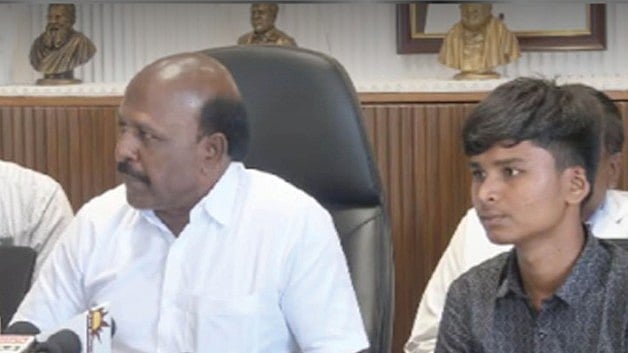 ”மாணவர் கீர்த்திவர்மாவுக்கு விரைவில் கை மாற்று அறுவை சிகிச்சை” : அமைச்சர் மா.சுப்பிரமணியன் தகவல்!