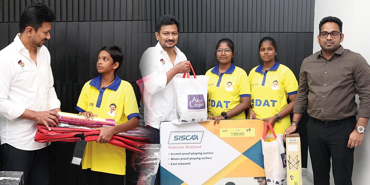 World University Games: பங்கேற்கும் 12 தமிழ்நாட்டு வீரர்களுக்கு ரூ.32.25 லட்சம் வழங்கினார் துணை முதல்வர்!