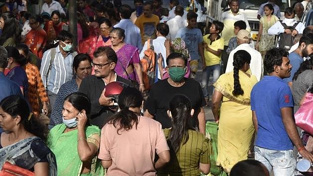 மீண்டும் பரவும் கொரோனா ? பொதுமக்கள் யாரும் அச்சப்பட வேண்டியதில்லை - பொது சுகாதாரத்துறை அறிவிப்பு ! 