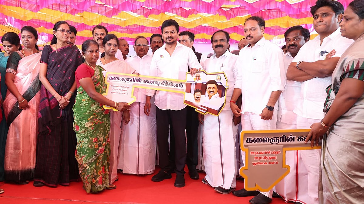 ரூ.40 கோடி மதிப்பிலான அரசு நலத்திட்ட உதவிகள்... பொதுமக்களுக்கு வழங்கினார் துணை முதலமைச்சர் உதயநிதி! 