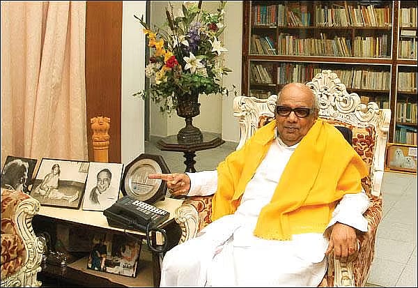 “மகிழ்ச்சி அடையாமல் எப்படி இருக்க முடியும்?” : பல்வேறு கேள்விகளுக்கு கலைஞர் அளித்த சுவாரஸ்ய பதில்கள்!