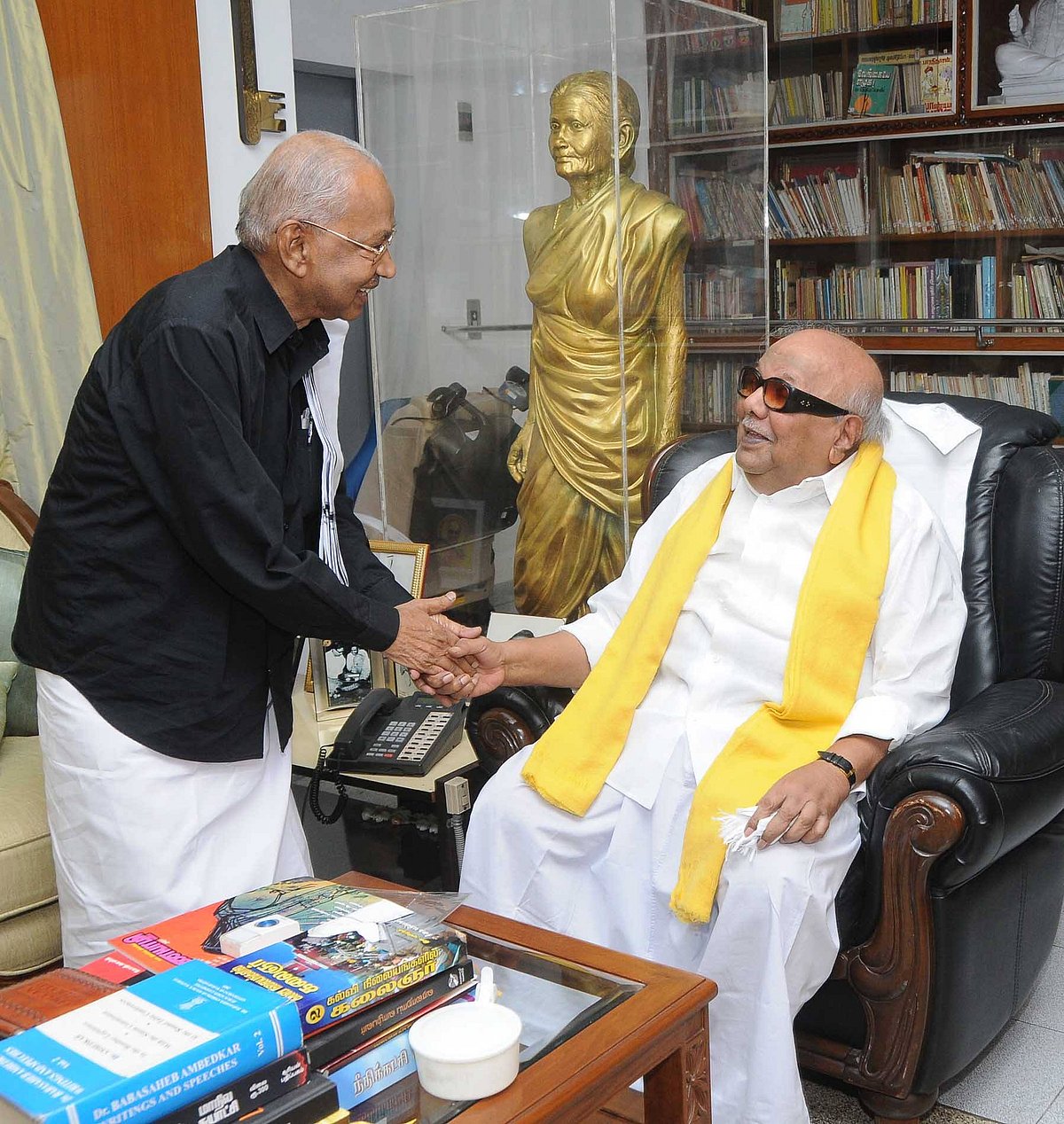 தமிழ்மொழிக்கு செம்மொழித் தகுதியைப் பெற்றுத் தந்தவர் முத்தமிழறிஞர் கலைஞர் - கி.வீரமணி அறிக்கை ! 