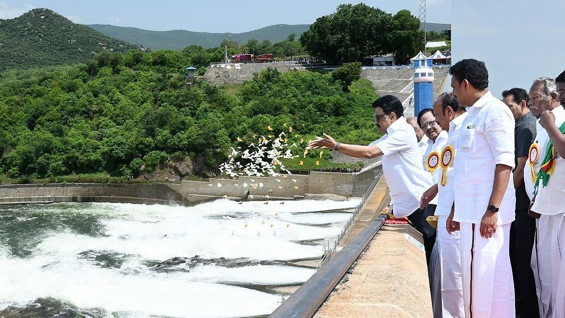 டெல்டா பாசனத்திற்காக மேட்டூர் அணை திறப்பு! : முதலமைச்சர் மு.க.ஸ்டாலின் திறந்து வைத்தார்!