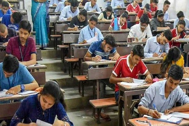 நாளை நடைபெறுகிறது TNPSC குரூப்-1, குரூப் 1ஏ தேர்வு... தேர்வு மையங்கள் எத்தனை ? முழு விவரம் உள்ளே ! 