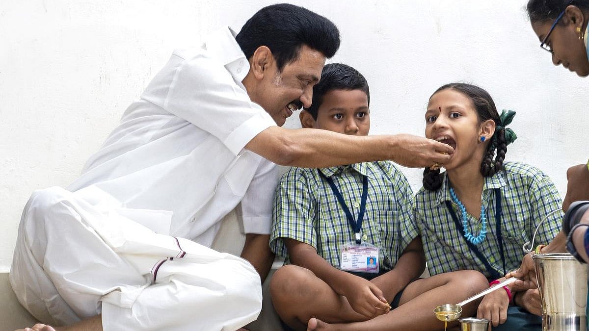 4 ஆண்டுகளில் ‘இடைநிற்றலே இல்லாத’ மாநிலமாக உயர்ந்த தமிழ்நாடு : முதலமைச்சர் மு.க.ஸ்டாலின் பெருமிதம் ! 