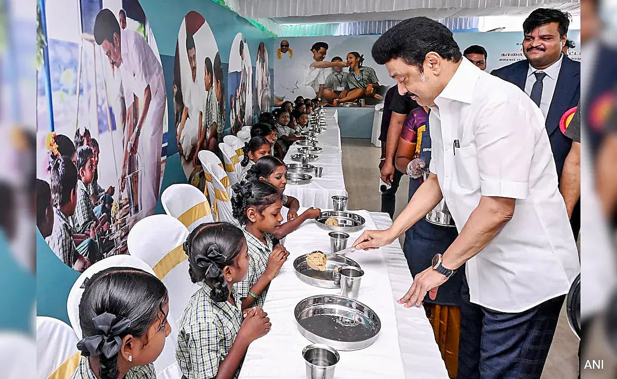 4 ஆண்டுகளில் ‘இடைநிற்றலே இல்லாத’ மாநிலமாக உயர்ந்த தமிழ்நாடு : முதலமைச்சர் மு.க.ஸ்டாலின் பெருமிதம் ! 