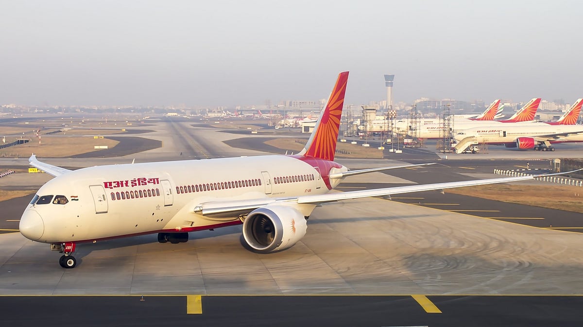 இன்று ஒரே நாளில் 8 விமானங்கள் திடீர் ரத்து : காரணம் என்ன? - பயணிகள் கடும் அவதி!