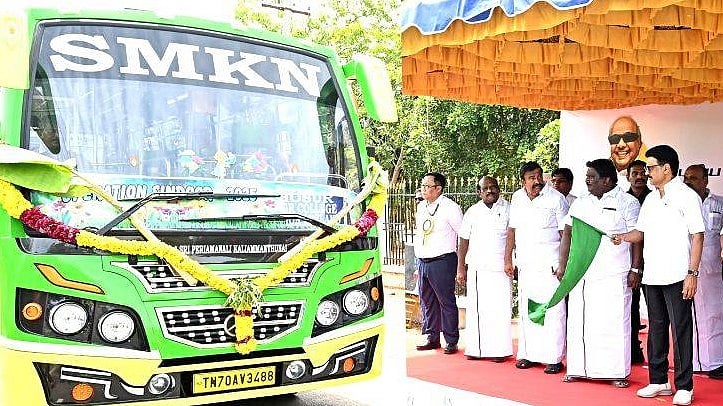 பொதுமக்களிடம் மாபெரும் வரவேற்பை பெறும் 'மினி பஸ்' திட்டம் : 90 ஆயிரம் கிராமங்கள் பயன்!