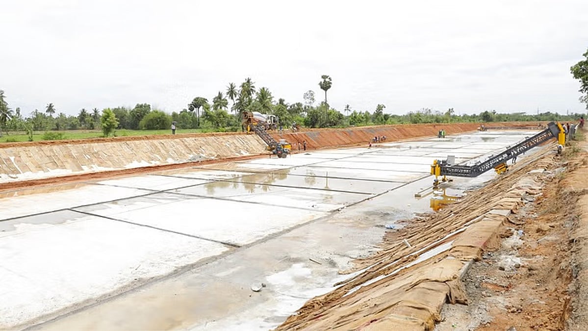 2,626 ஏரிகள், 355 அணைக்கட்டுகள், 5,026  கி.மீ கால்வாய்கள் சீரமைப்பு... தமிழ்நாடு அரசு பெருமிதம் !