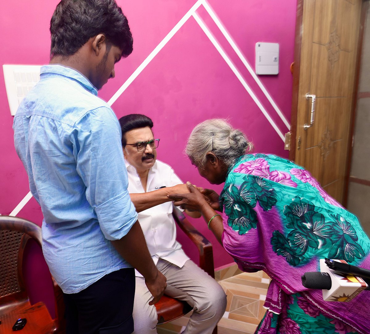 கலைஞர் கனவு இல்லம்: “எல்லோரது மனங்களிலும் மகிழ்ச்சியைத் தருவதே திராவிட மாடல்” -முதலமைச்சர் மு.க.ஸ்டாலின்!