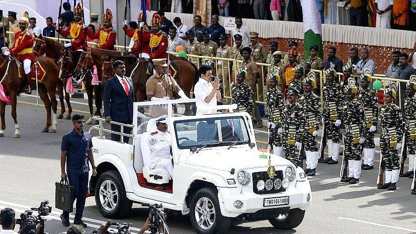 காவல்துறையினருக்கு முதலமைச்சரின் பதக்கம் அறிவிப்பு! : சுதந்திர நாளில் விருதுபெறுவோர் பட்டியல் உள்ளே!