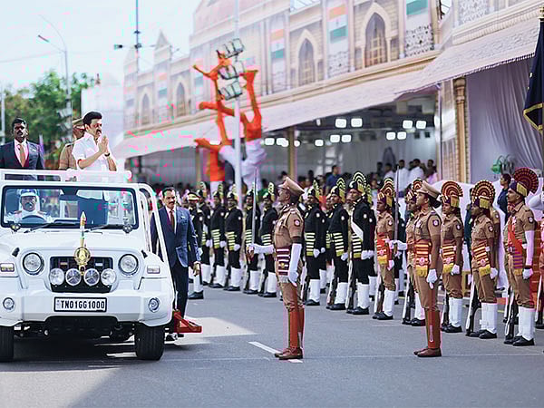 காவல்துறையினருக்கு முதலமைச்சரின் பதக்கம் அறிவிப்பு! : சுதந்திர நாளில் விருதுபெறுவோர் பட்டியல் உள்ளே!