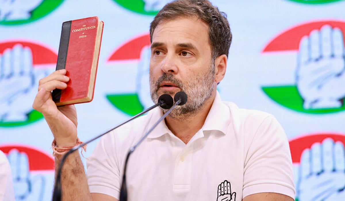 ”கடைசி மூச்சு வரை அரசியலமைப்பைப் பாதுகாப்போம்” : எதிர்க்கட்சித் தலைவர் ராகுல் காந்தி சூளுரை!