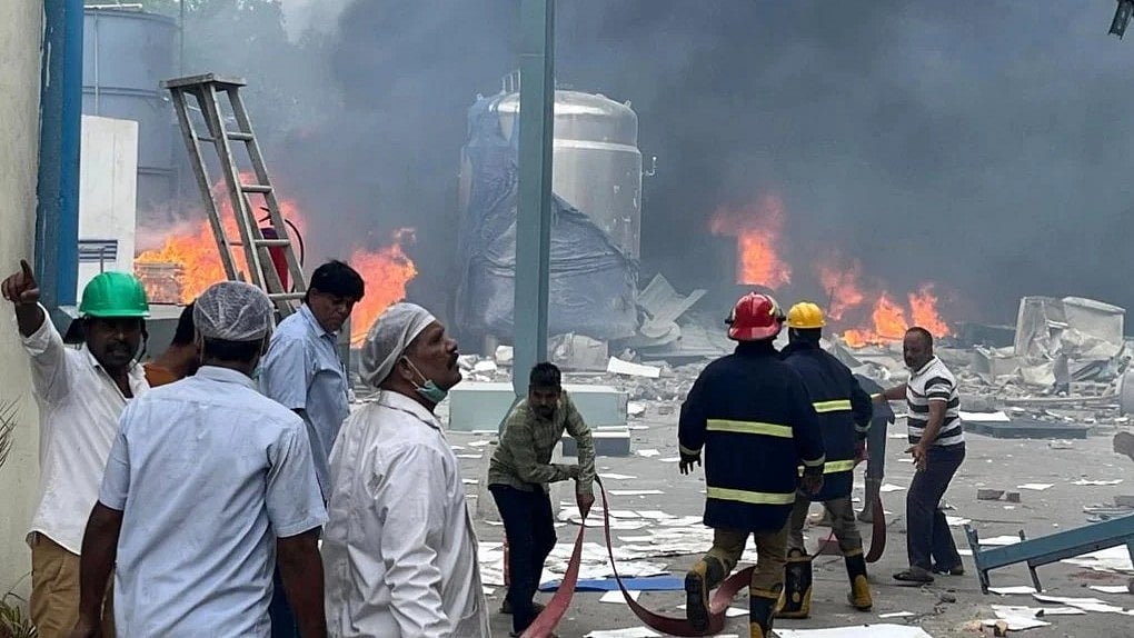 ரசாயன தொழிற்சாலையில் திடீர் வெடி விபத்து... 10 பேர் பரிதாப பலி... 14 பேர் மருத்துவமனையில் அனுமதி!