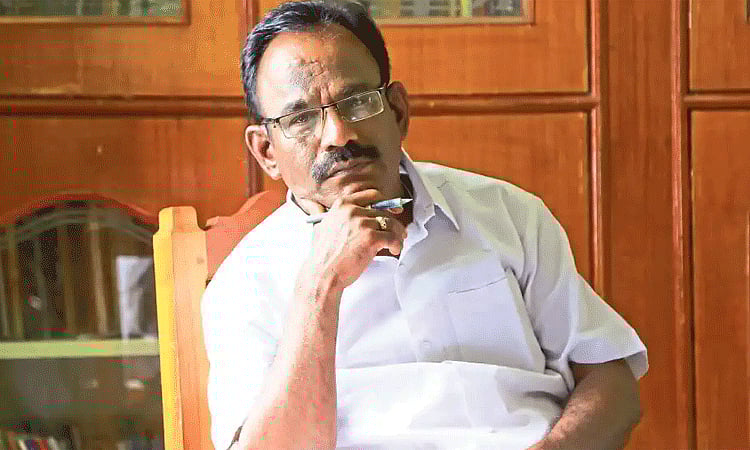 ”தமிழ் இலக்கியப் பரப்பில் என்றும் தனித்து ஒளிரும் நட்சத்திரம் கலைஞர்” : எழுத்தாளர் இமையம்!