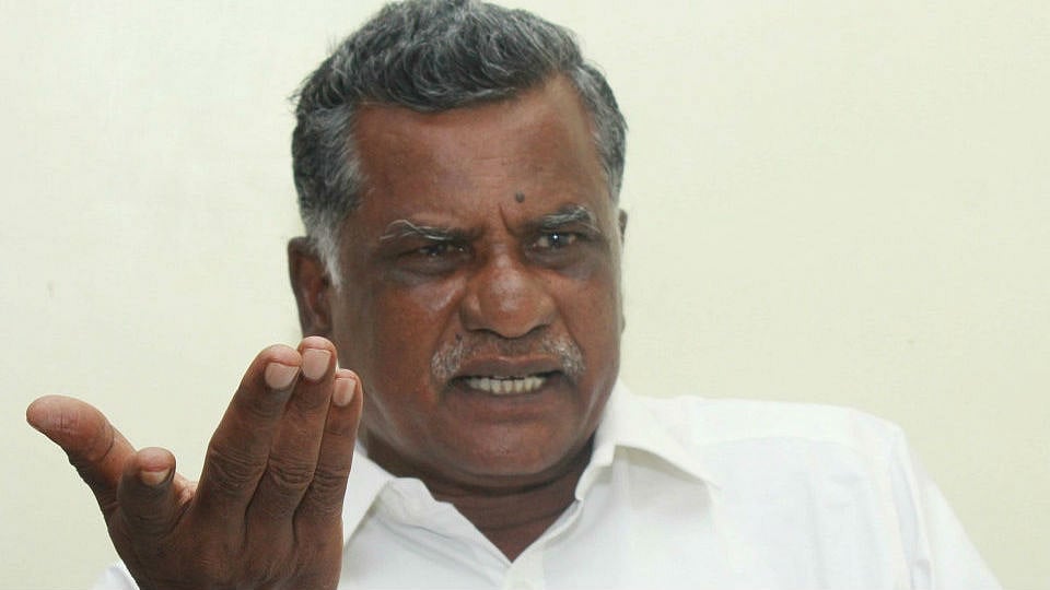 ”மத்திய பாடத்திட்டத்தில் மதவெறி வன்ம விஷ விதைகள்” : இரா.முத்தரசன் கண்டனம்!