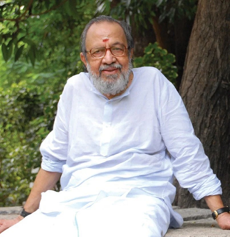 “வயதுக்கும் வரிக்கும் சம்பந்தமில்லாத காவியக் கலைஞன் வாலி” : நினைவு தின சிறப்புக் கட்டுரை !