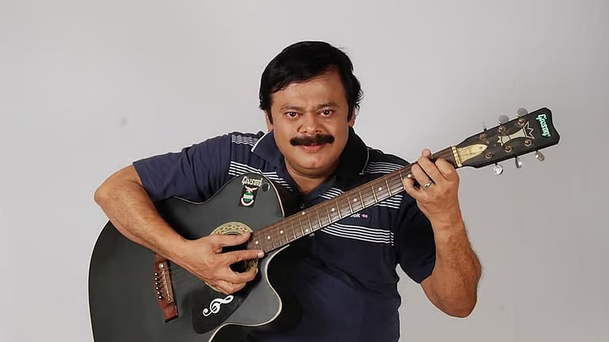 குத்துச்சண்டை வீரர் To நகைச்சுவை நடிகர்... உயிரிழந்த நடிகர் மதன் பாப்பின் உடலுக்கு பிரபலங்கள் மரியாதை ! 