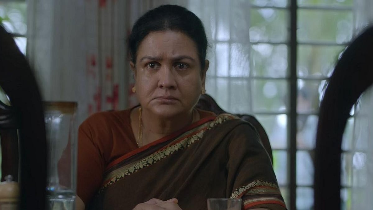 ”தேசிய திரைப்பட விருதுகளில் மொழி பாகுபாடு காட்டப்படுகிறது”: நடிகை ஊர்வசி குற்றச்சாட்டு!