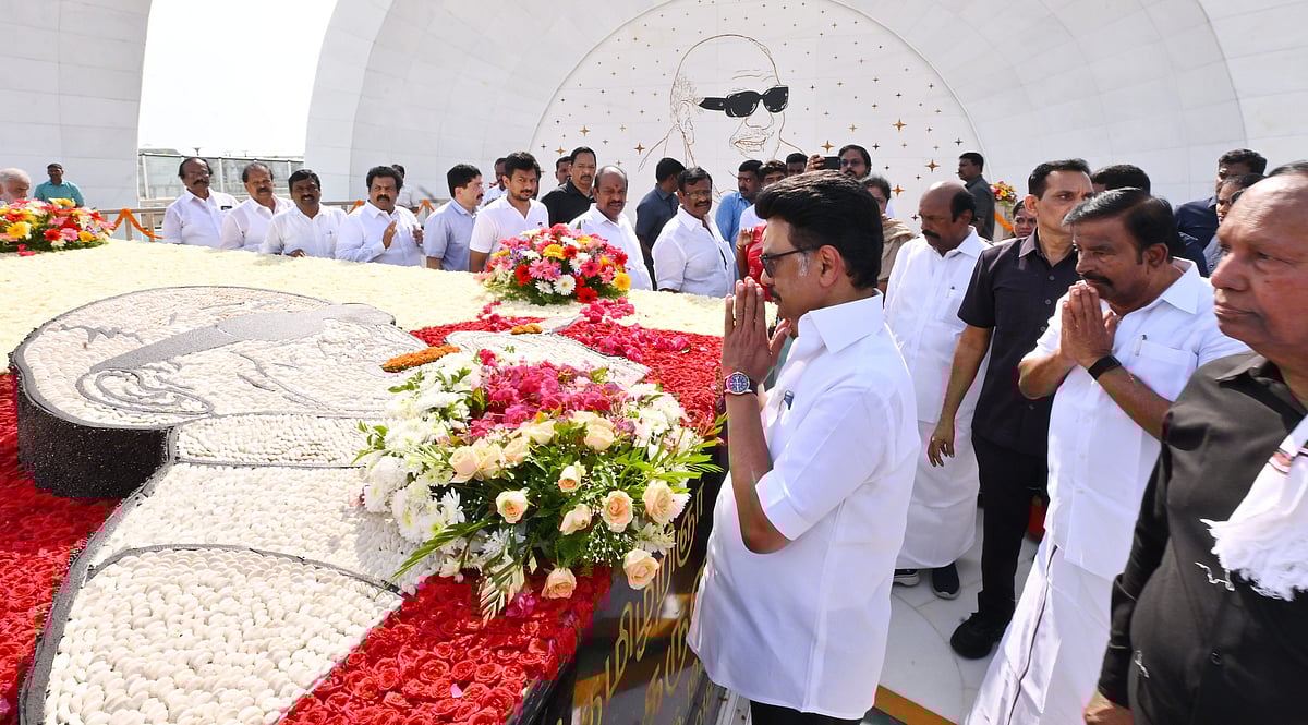 ”கலைஞரின் ஒளியில் வெற்றிப்பாதையில் நடைபோடுவோம்” : முதலமைச்சர் மு.க.ஸ்டாலின் 