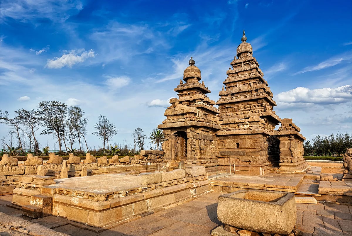 இந்தியாவின் முன்னணி சுற்றுலா  மாநிலமாக திகழும் தமிழ்நாடு:  சுற்றுலாத் துறை - வருமானம் 5 மடங்கு அதிகரிப்பு