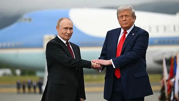 "உக்ரைன் அதிபர் நினைத்தால் போரை நிறுத்தலாம்" -  டிரம்ப் கருத்தால் கலக்கத்தில் ஐரோப்பியன் நாடுகள் !