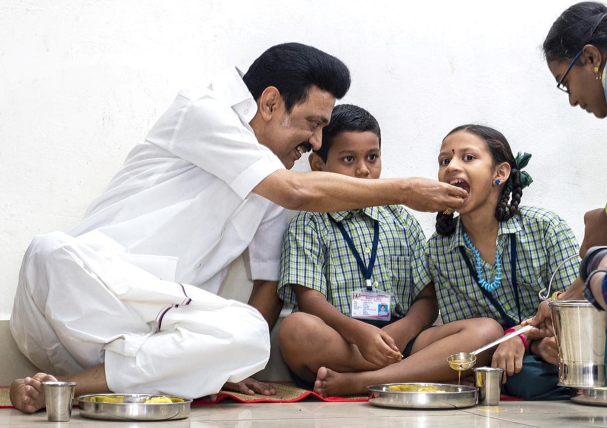 3.5 லட்ச அரசு உதவி பெறும் பள்ளி மாணவர்களுக்காக.. காலை உணவு திட்ட விரிவாக்கத்தை தொடங்கி வைக்கும் முதல்வர்!
