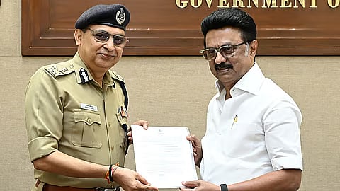 டிஜிபி சங்கர் ஜிவாலுக்கு புதிய பொறுப்பு... தமிழ்நாடு அரசு அறிவித்த புதிய ஆணையத் தலைவராக நியமனம் ! 