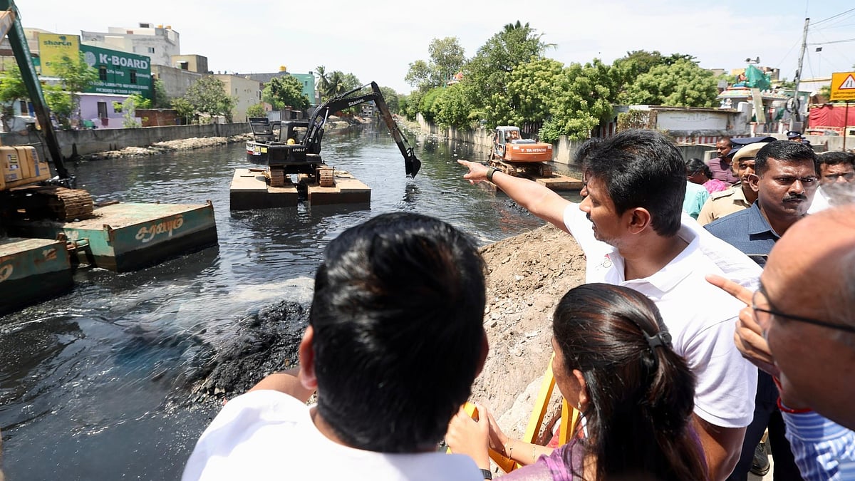வடகிழக்குப் பருவமழை - மக்களுக்கு பாதிப்பு ஏற்படக்கூடாது : அதிகாரிகளுக்கு துணை முதலமைச்சர் அறிவுறுத்தல்!