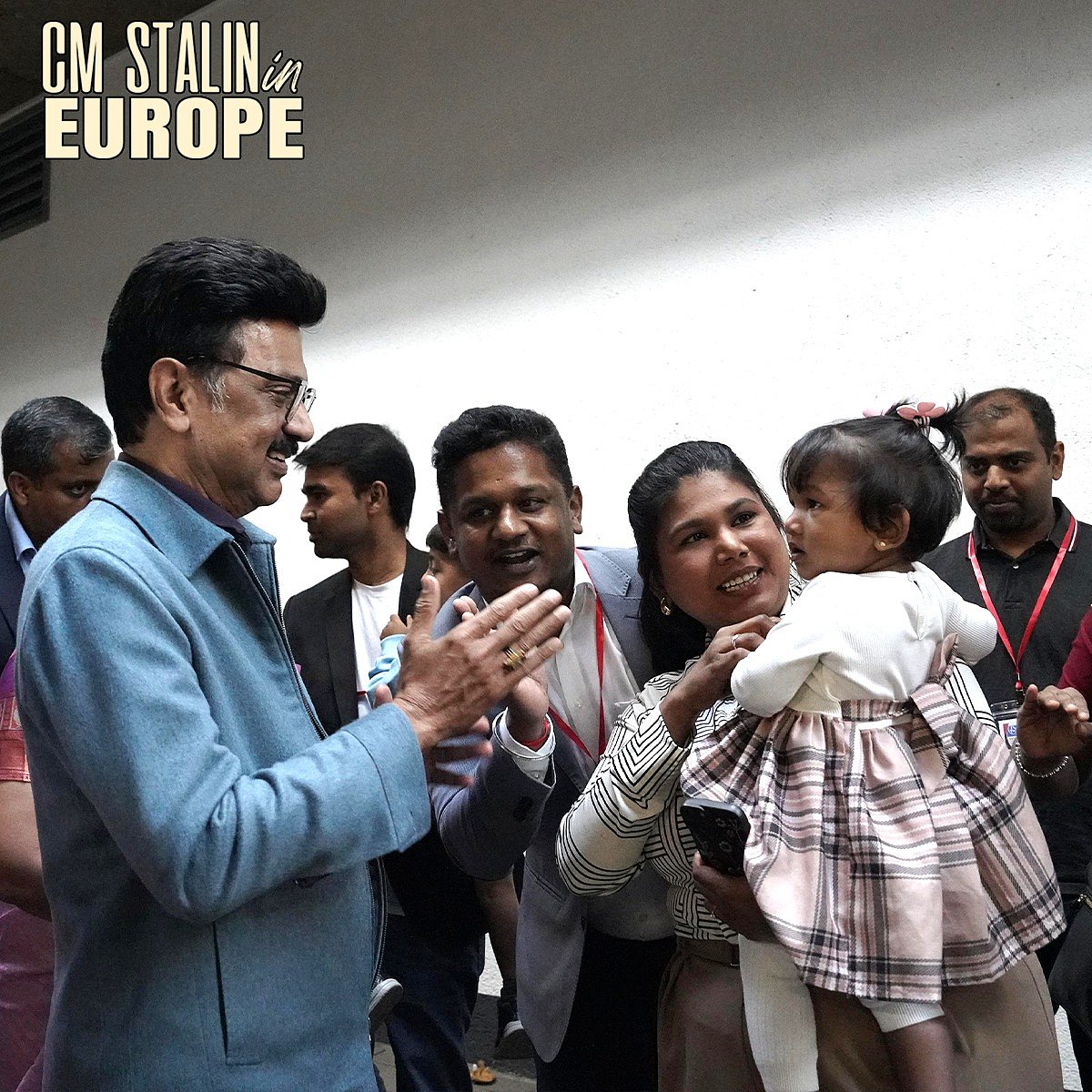 “அப்பாவை வரவேற்கிறோம்...” - ஜெர்மனியில் முதலமைச்சரை உற்சாகமாக வரவேற்ற தமிழர்கள்!