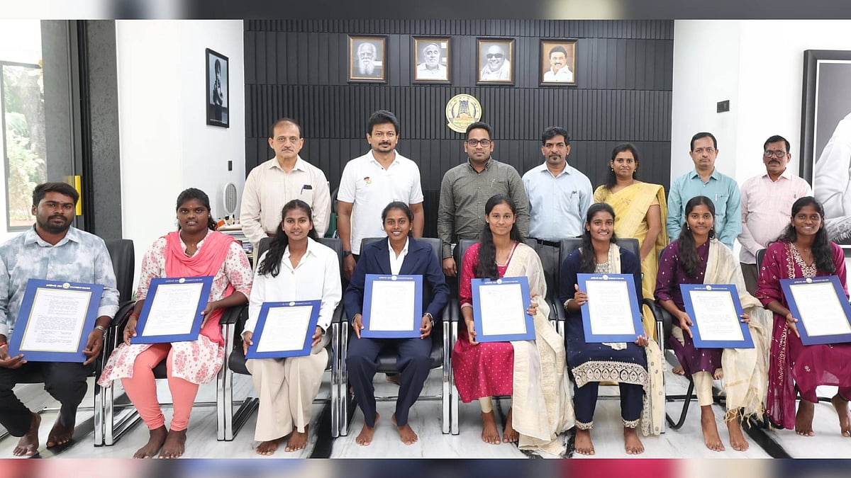 தேசிய அளவில் 8 விளையாட்டு வீராங்கனைகளுக்கு பணி நியமனம்! : துணை முதலமைச்சர் உதயநிதி ஸ்டாலின்! 