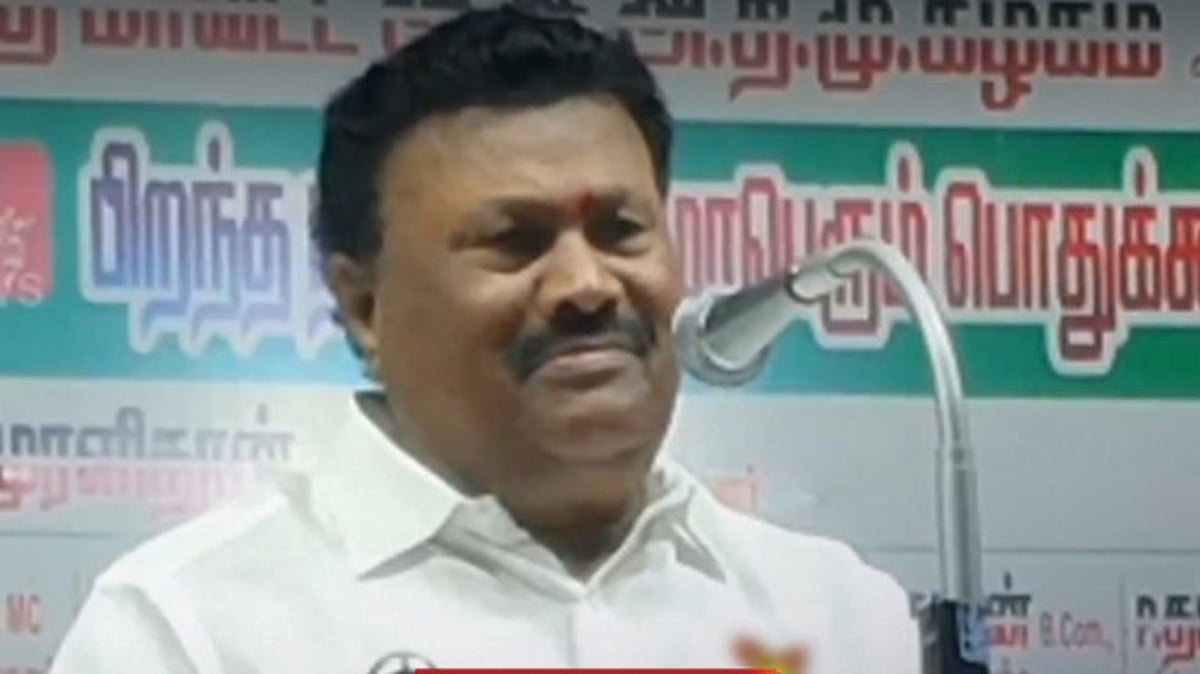 ”அ.தி.மு.கவை அழிக்க எம்.ஜி.ஆர். நினைத்தார்” : திண்டுக்கல் சீனிவாசன் உளறல் பேச்சு!