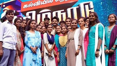 ”நமது மாணவர்களின் வாழ்க்கையை மாற்றிக் காட்டிய தமிழ்நாடு அரசு” : நடிகர் சிவகார்த்திகேயன் பாராட்டு!