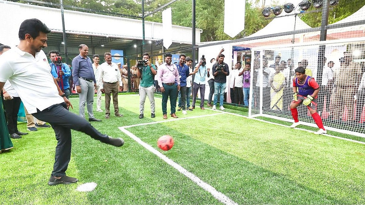 ரூ. 4.28 கோடியில் விளையாட்டு அரங்கம் : சென்னையில் திறந்து வைத்தார் துணை முதலமைச்சர் உதயநிதி!
