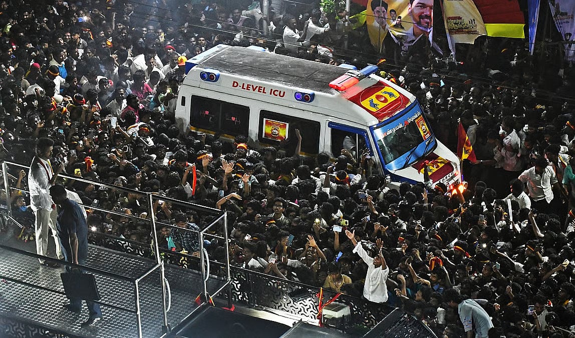 “சிபிஐ விசாரிக்கப்பட வேண்டிய முதல் நபர் விஜய்தான்” - ‘தி இந்து’ தலையங்கத்தை மேற்கோள் காட்டிய ‘முரசொலி’!