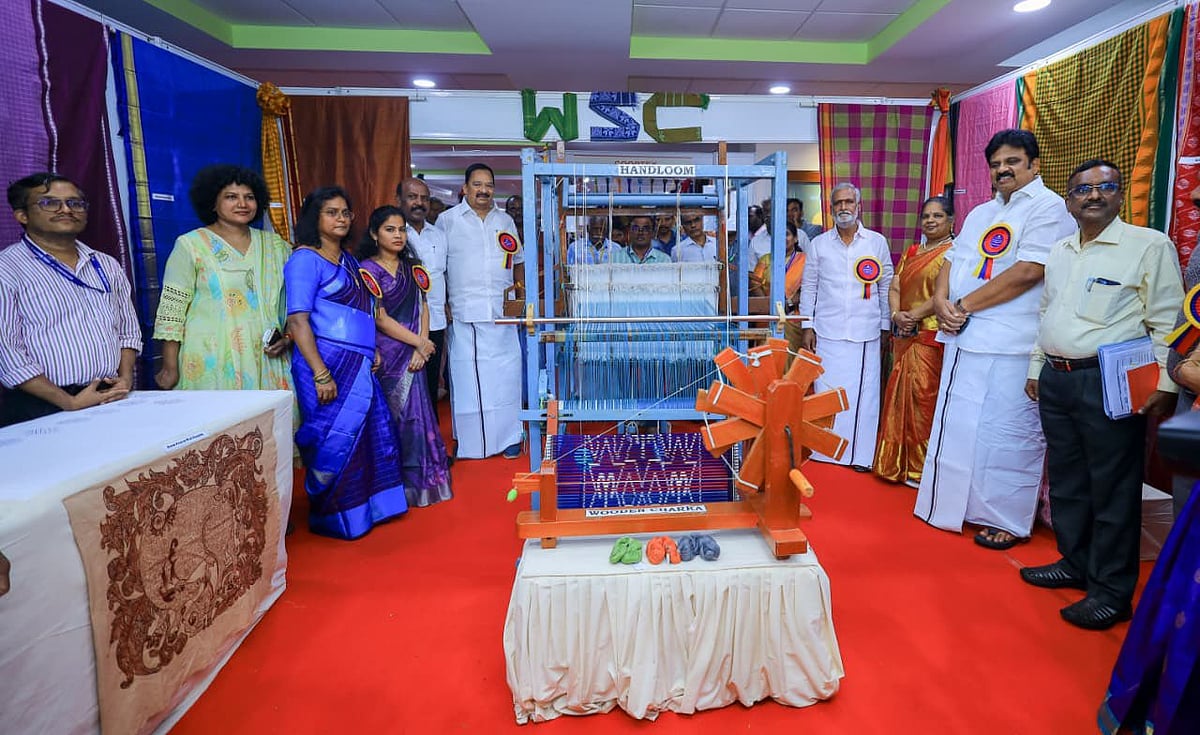 “தேசிய கைத்தறி கண்காட்சி 2025!” -  30% முதல் 50% வரை சிறப்புக் கழிவு! : எங்கு? எப்போது? 