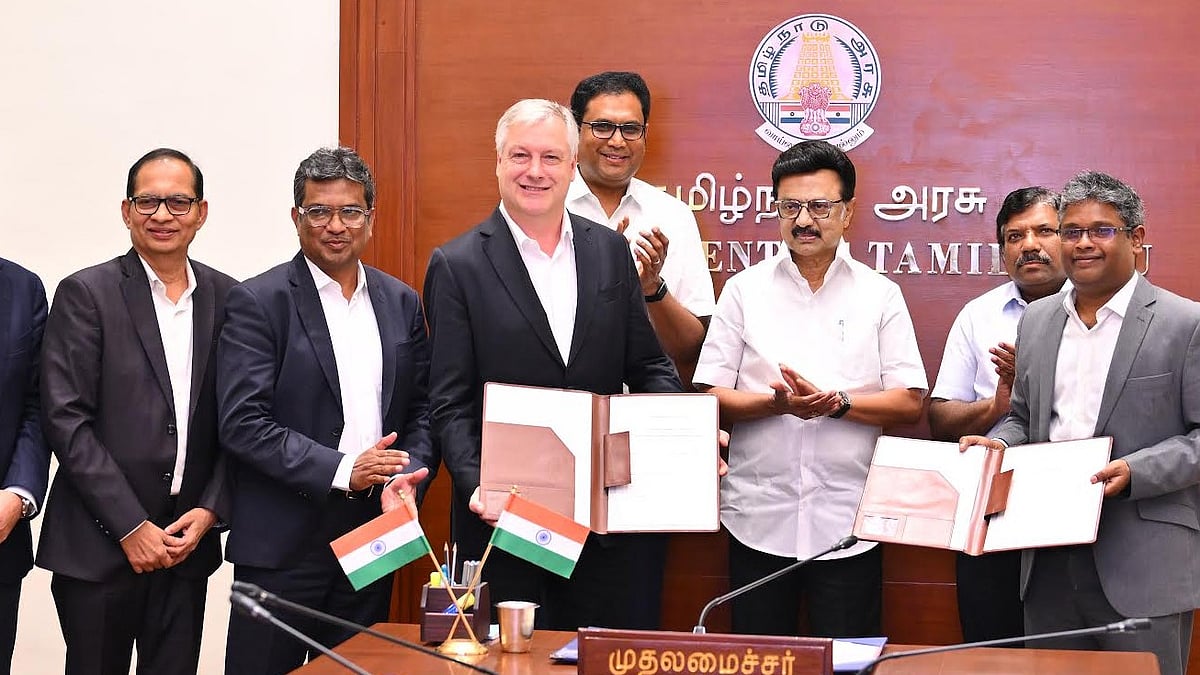 ரூ.2000 கோடி முதலீடு - 3000 பேருக்கு வேலை : Hitachi நிறுவனத்துடன் தமிழ்நாடு அரசு புரிந்துணர்வு ஒப்பந்தம்!