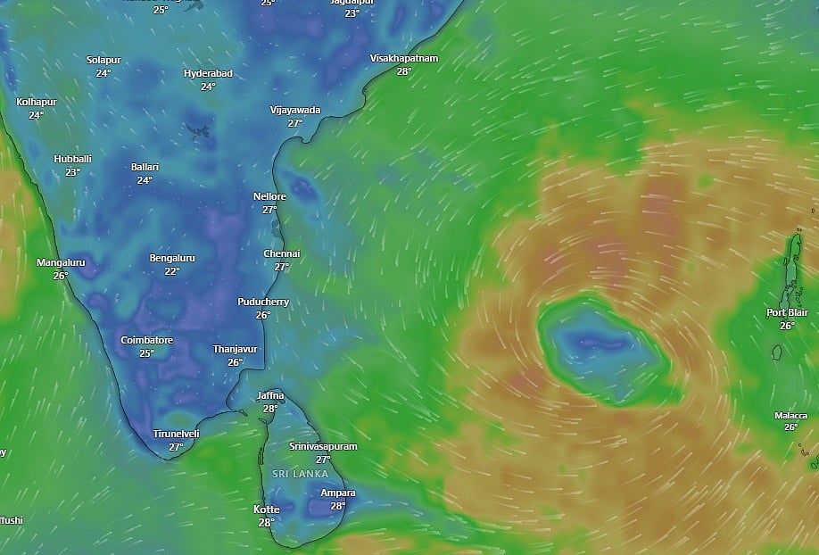 தொடர்ந்து வலுவடையும் மோந்தா புயல்... தமிழ்நாட்டுக்கு என்ன பாதிப்பு ? கரையை கடக்கும் இடம் என்ன ?