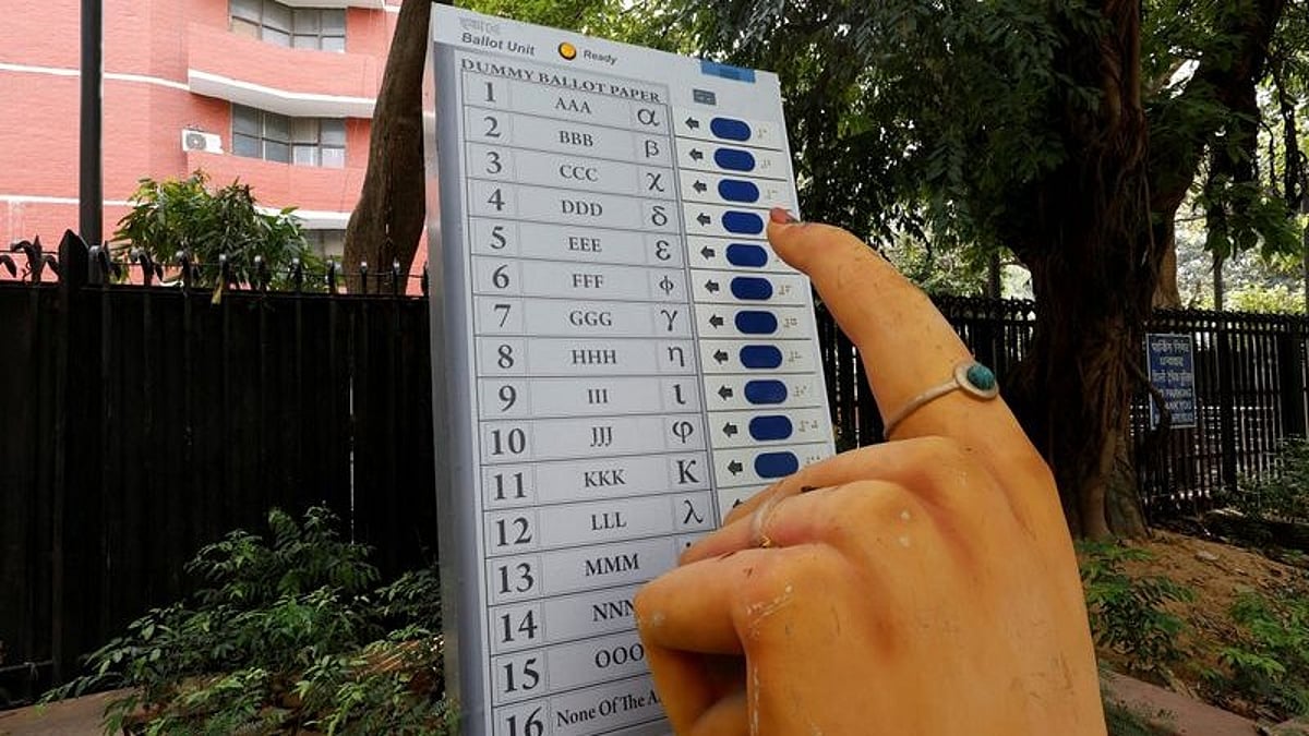 “வாக்காளர் சிறப்பு தீவிர திருத்தம் ஆபத்தானது” : The Hindu  நாளிதழ் தலையங்கம்!