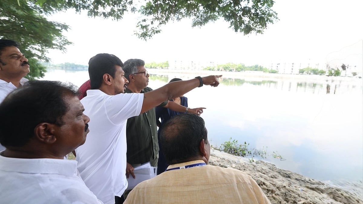 சென்னையில் வெள்ளத் தடுப்பு பணிகள் : துணை முதலமைச்சர் உதயநிதி ஸ்டாலின் ஆய்வு! 