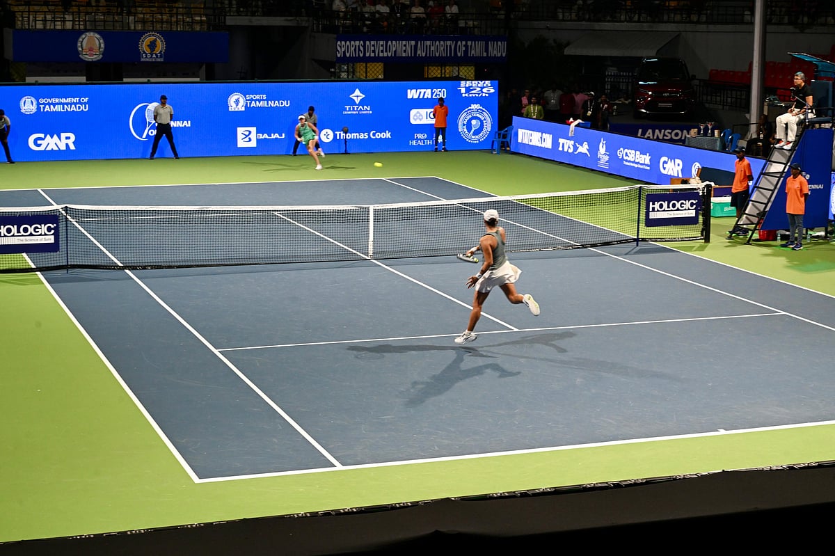 சென்னை ஓபன் தொடரில் சாம்பியன் பட்டம் வென்றார் ஜானிஸ் ஜென்... கோப்பை வழங்கி முதலமைச்சர் பாராட்டு ! 