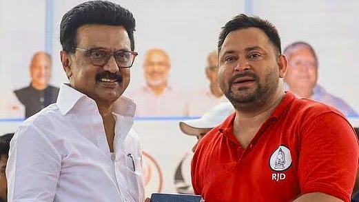 ”நாட்டிலேயே சிறந்த முதலமைச்சர் மு.க.ஸ்டாலின்” : பீகார் தேர்தலில் தேஜஸ்வி புகழாரம்!