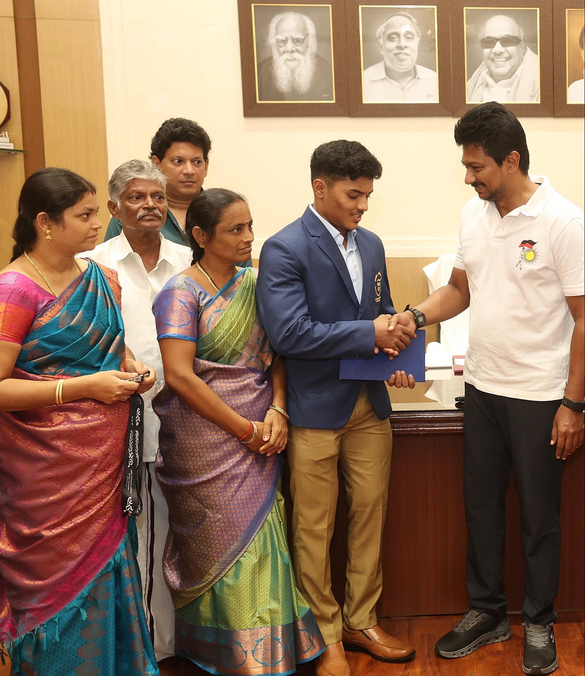 தமிழ்நாட்டு வீரர் அ.மஹாராஜனுக்கு ரூ.25 லட்சம் ஊக்கத்தொகை! : துணை முதலமைச்சர் உதயநிதி ஸ்டாலின்!