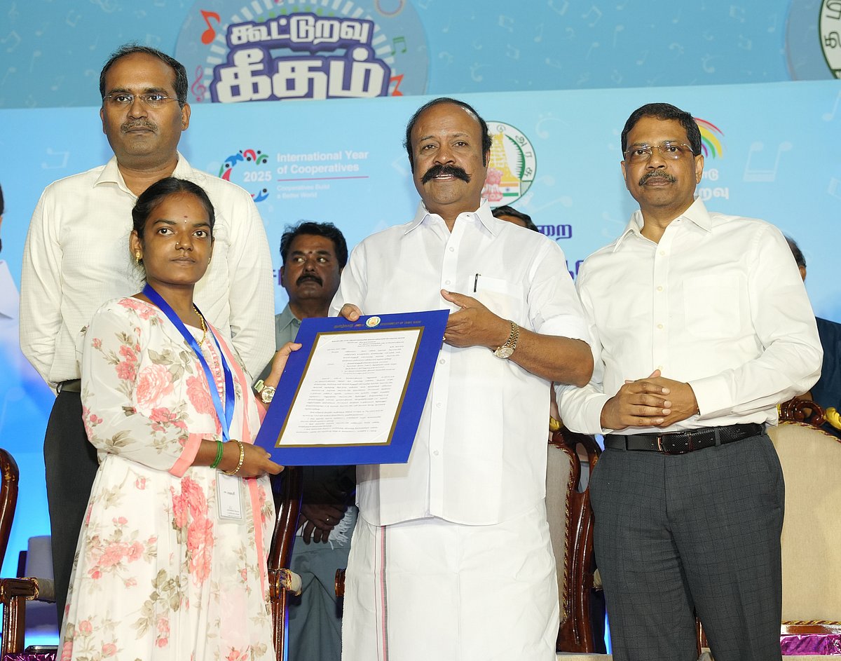 “முதல்முறையாக கூட்டுறவுக்காகவே ‘கூட்டுறவு கீதம்!’ இயற்றப்பட்டுள்ளது!” : அமைச்சர் கே.ஆர்.பெரியகருப்பன்!