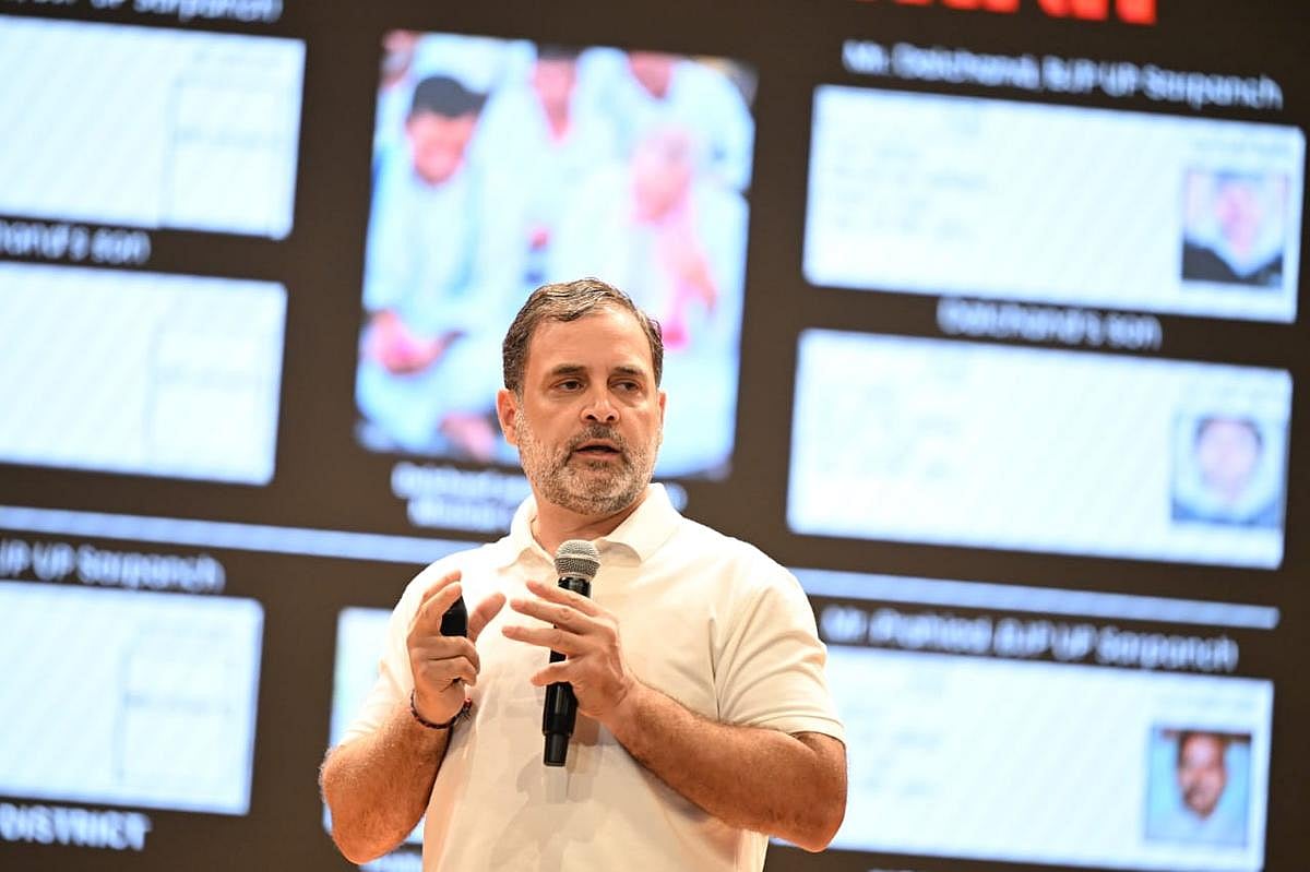 “‘அரசைத் திருடும் ஆபரேஷன்’ - அசிங்கப்பட்டு நிற்கிறது தேர்தல் ஆணையம்”: முரசொலி தலையங்கத்தில் கடும் தாக்கு!