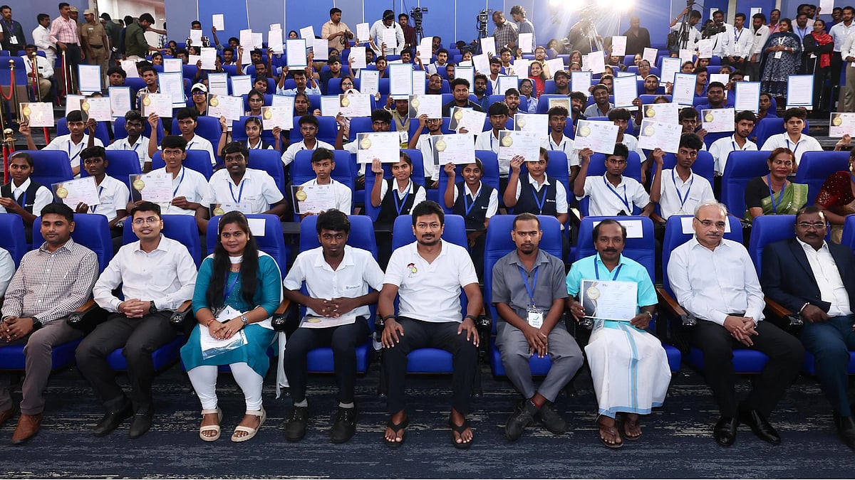 வெற்றி நிச்சயம் திட்டம் : 170 இளைஞர்களுக்கு ஊக்கத்தொகை, பணி நியமன ஆணைகள்... வழங்கினார் துணை முதலமைச்சர்!